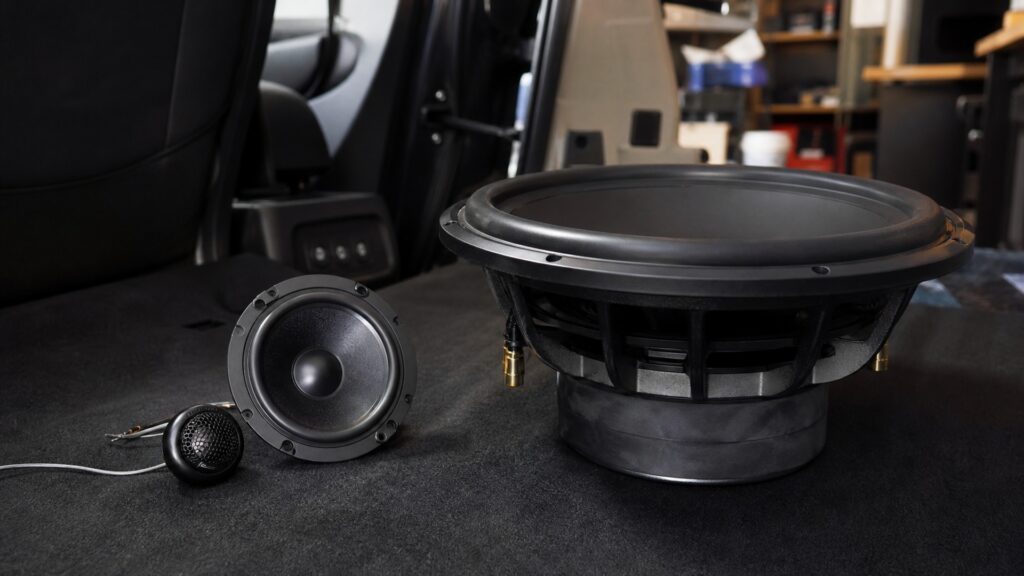 component speaker systems explainer hero image for Review Streets