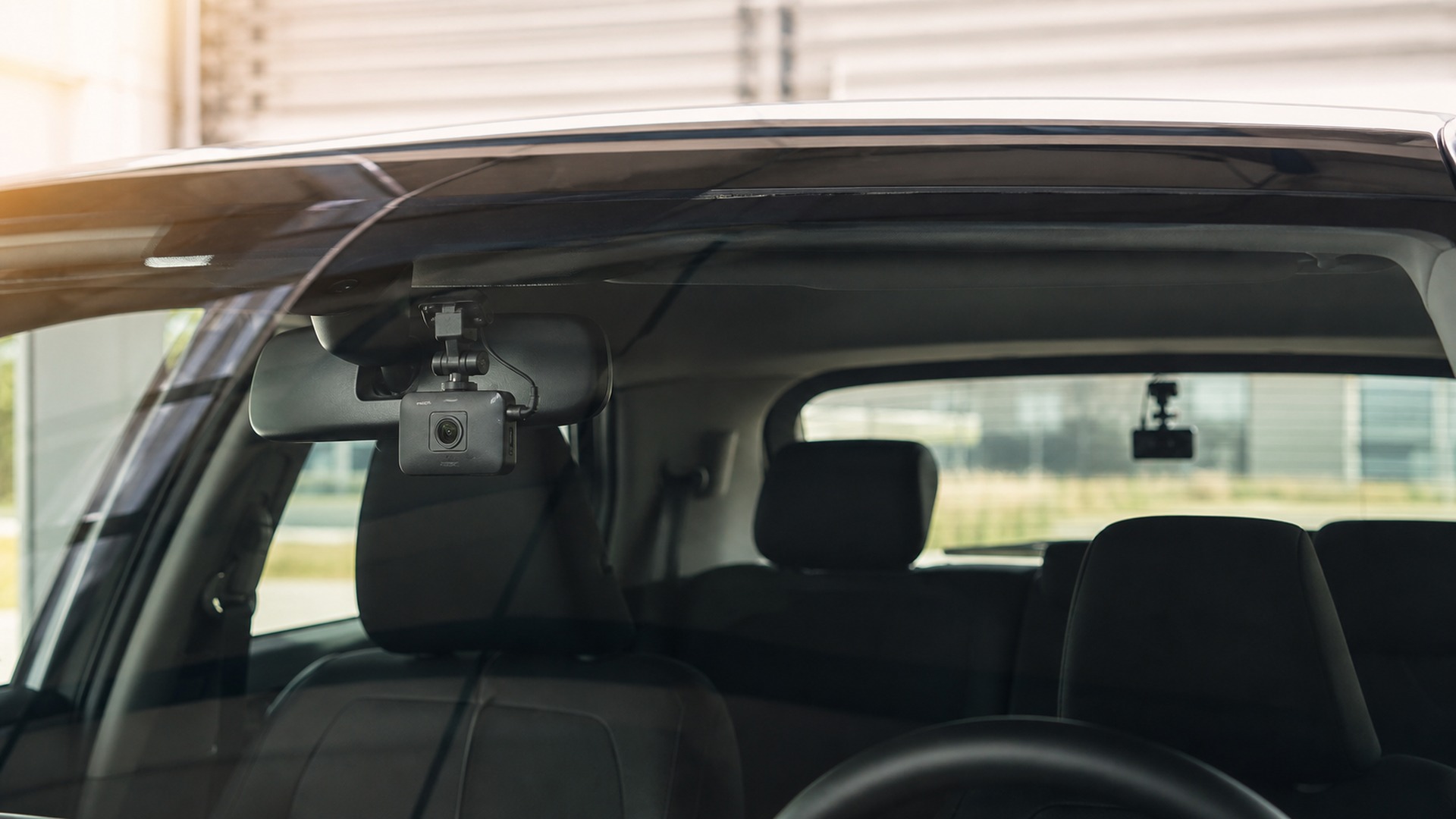 When to Use Dual-Channel Dash Cameras Instead of 4K Dash Cameras