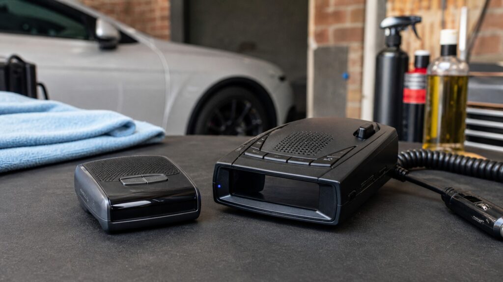 cordless radar detectors explainer hero image for Review Streets