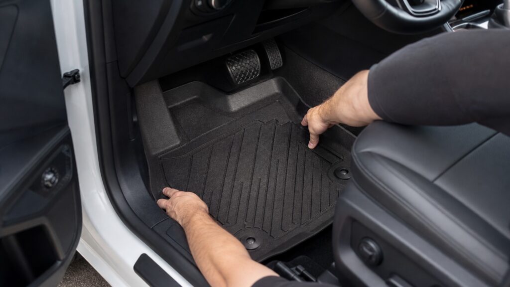 custom fit floor mats explainer hero image for Review Streets