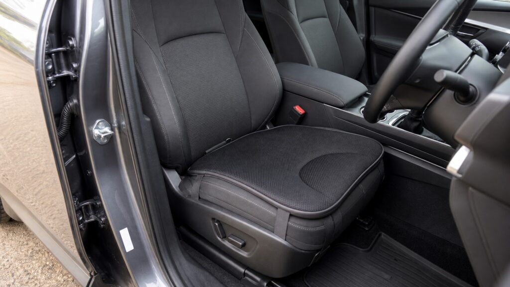seat cushions explainer hero image for Review Streets