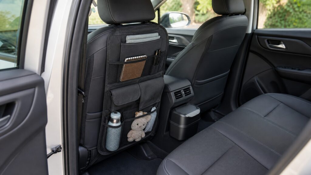 seat back organizers explainer hero image for Review Streets