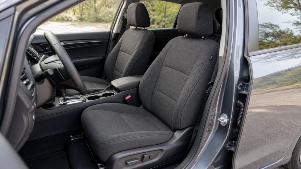 custom fit seat covers explainer hero image for Review Streets