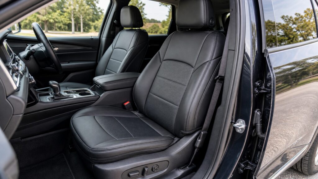 leather seat covers explainer hero image for Review Streets