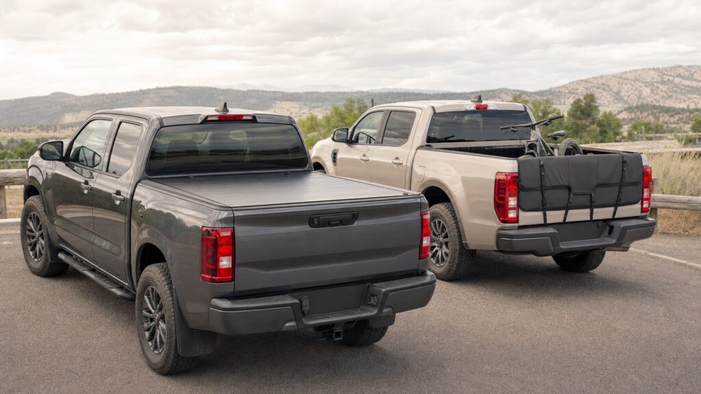 truck bed covers explainer hero image for Review Streets