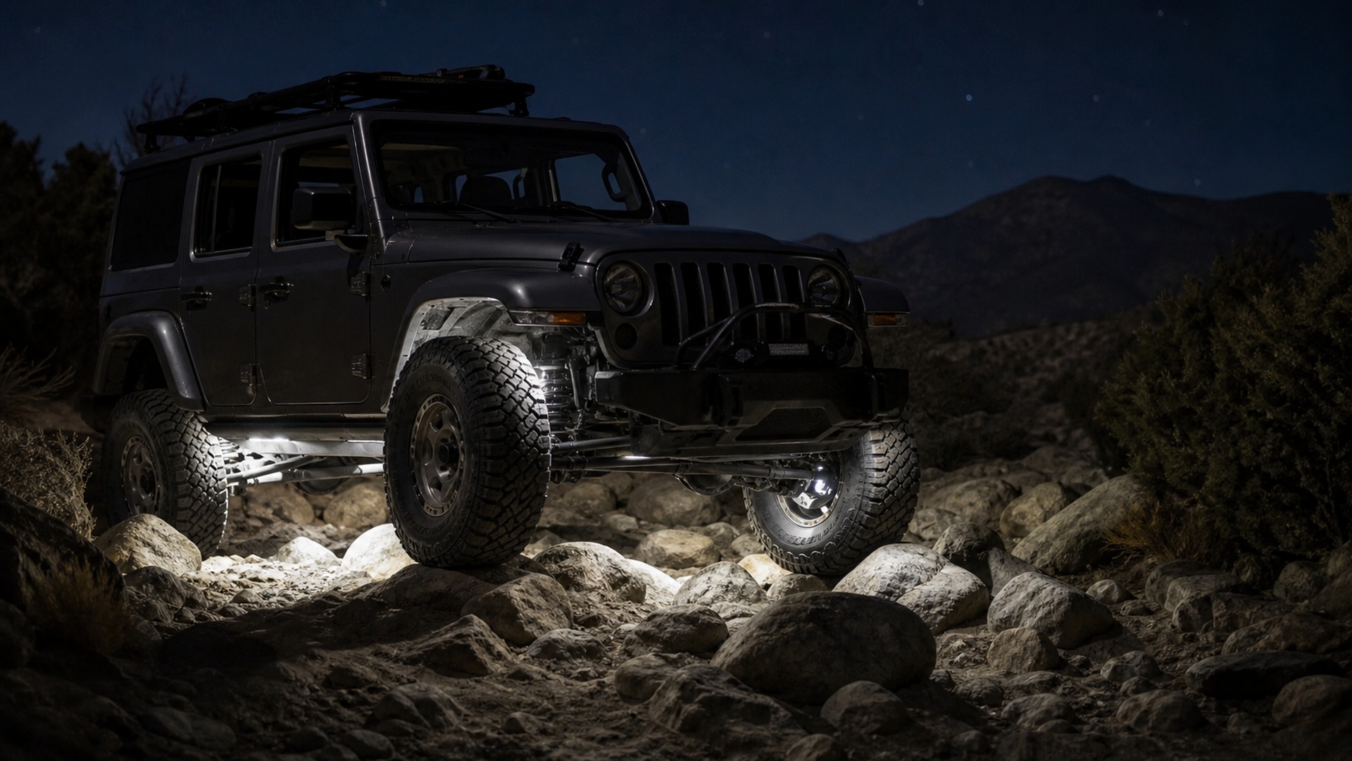 When to Use Rock Lights Instead of Ditch Lights