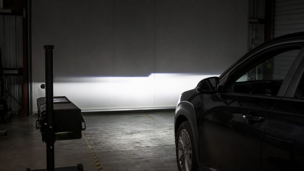 projector headlights explainer hero image for Review Streets