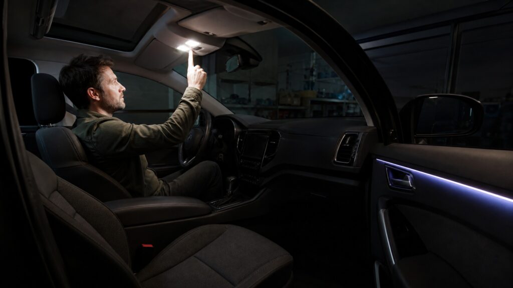 dome light leds explainer hero image for Review Streets