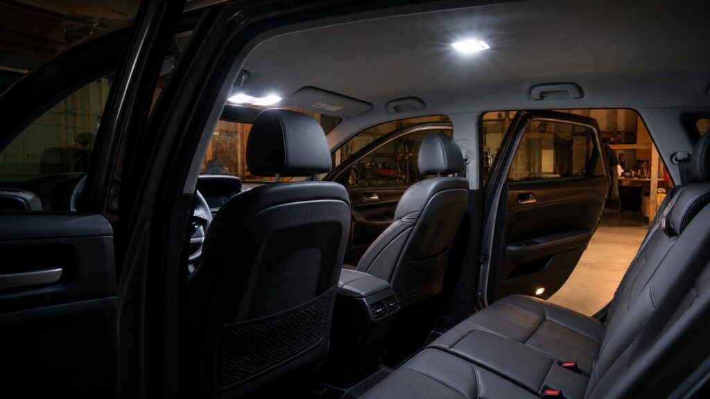 dome light leds explainer hero image for Review Streets