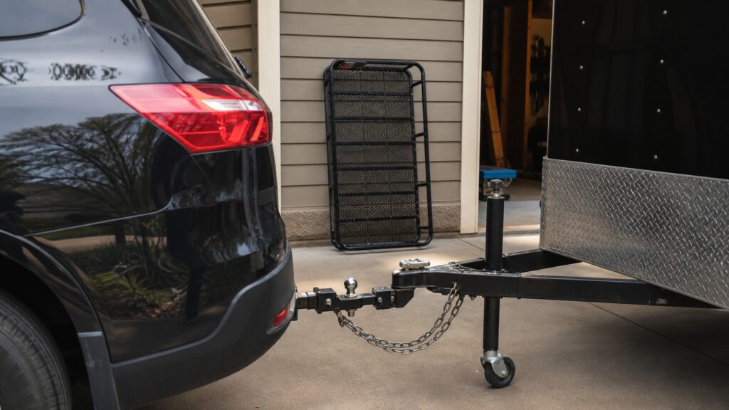 trailer hitches explainer hero image for Review Streets