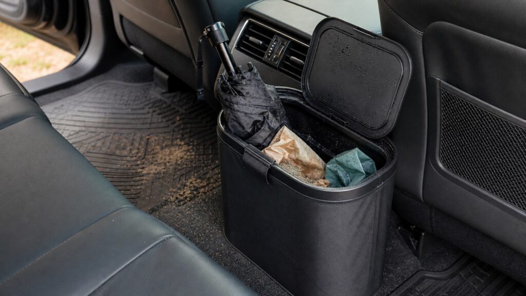 car trash cans shopping setup for all-weather interior use with practical vehicle-focused details