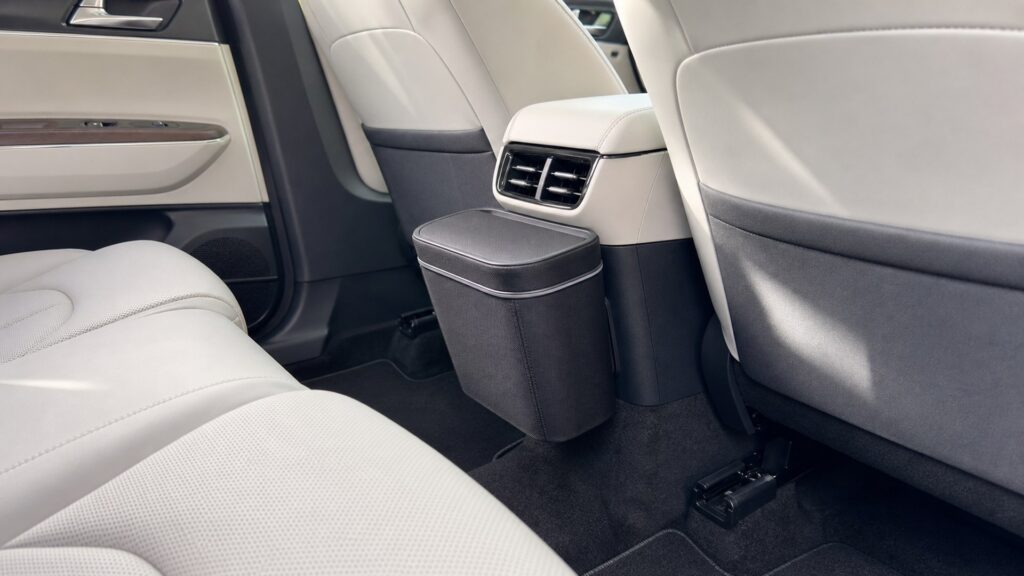 car trash cans shopping setup for cabin comfort upgrades with practical vehicle-focused details