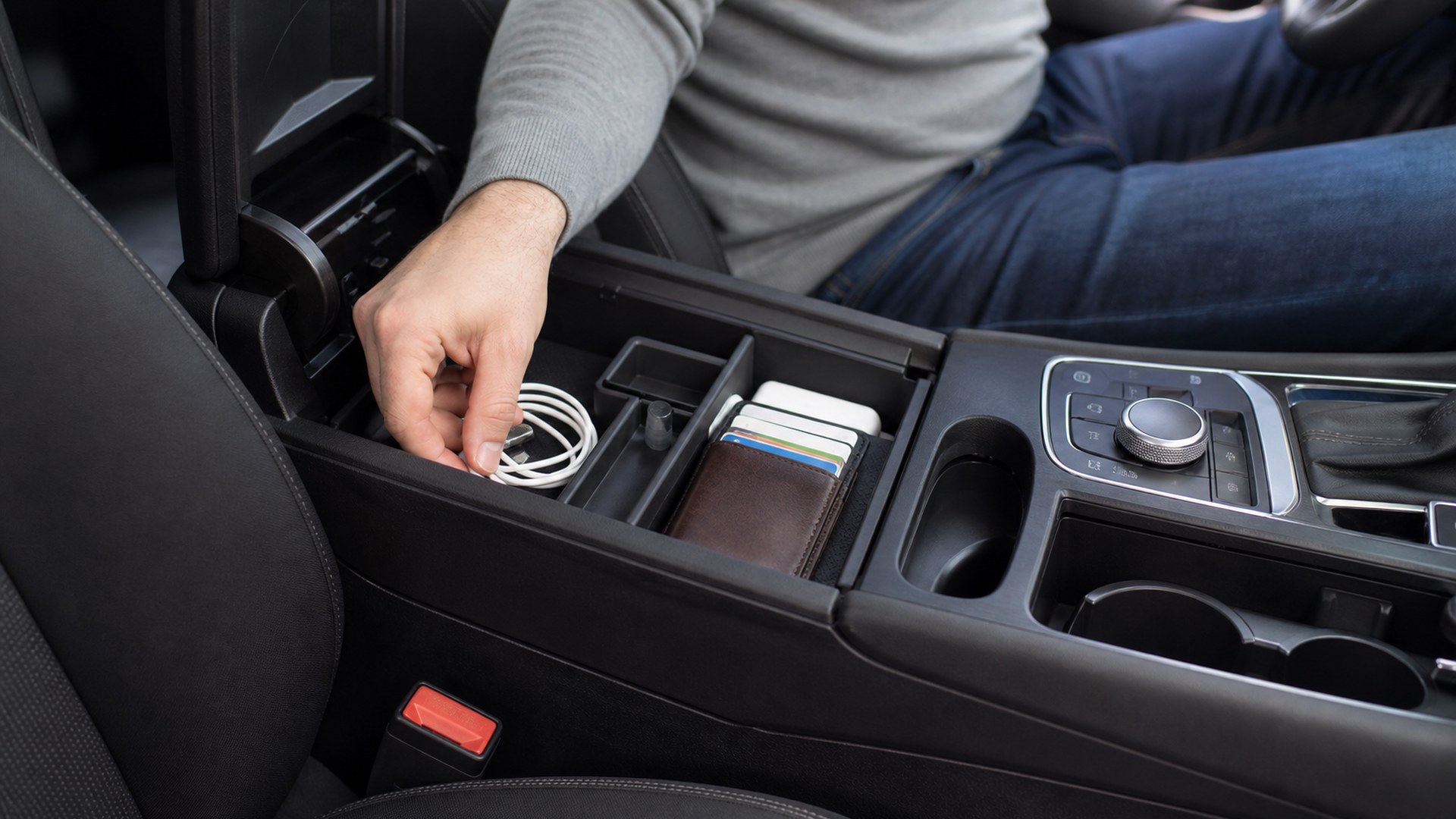 How to Choose Center Console Organizers for Ride-Share and Commuter Cars