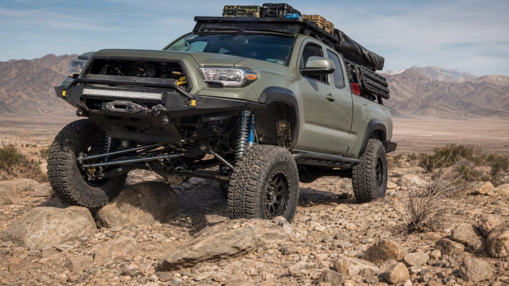 long travel suspension kits shopping setup for vehicle weight and payload limits with practical vehicle-focused details