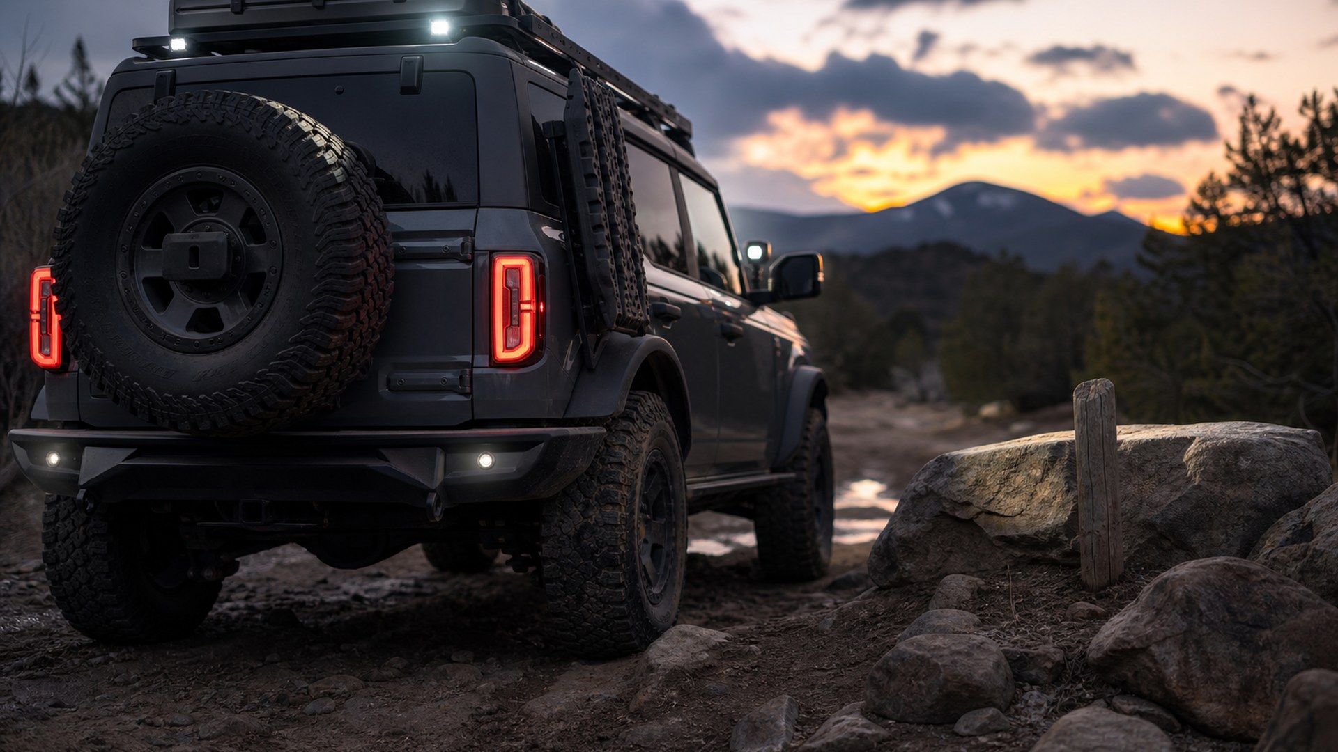 How to Choose Parking Sensors for Off-Road Lighting Setups