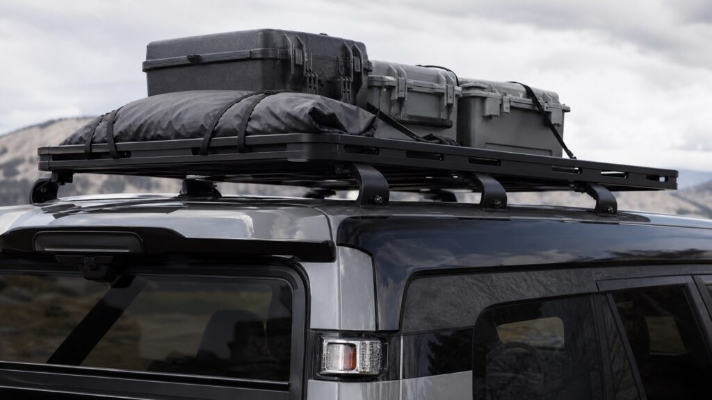 roof racks shopping setup for paint and body protection with practical vehicle-focused details
