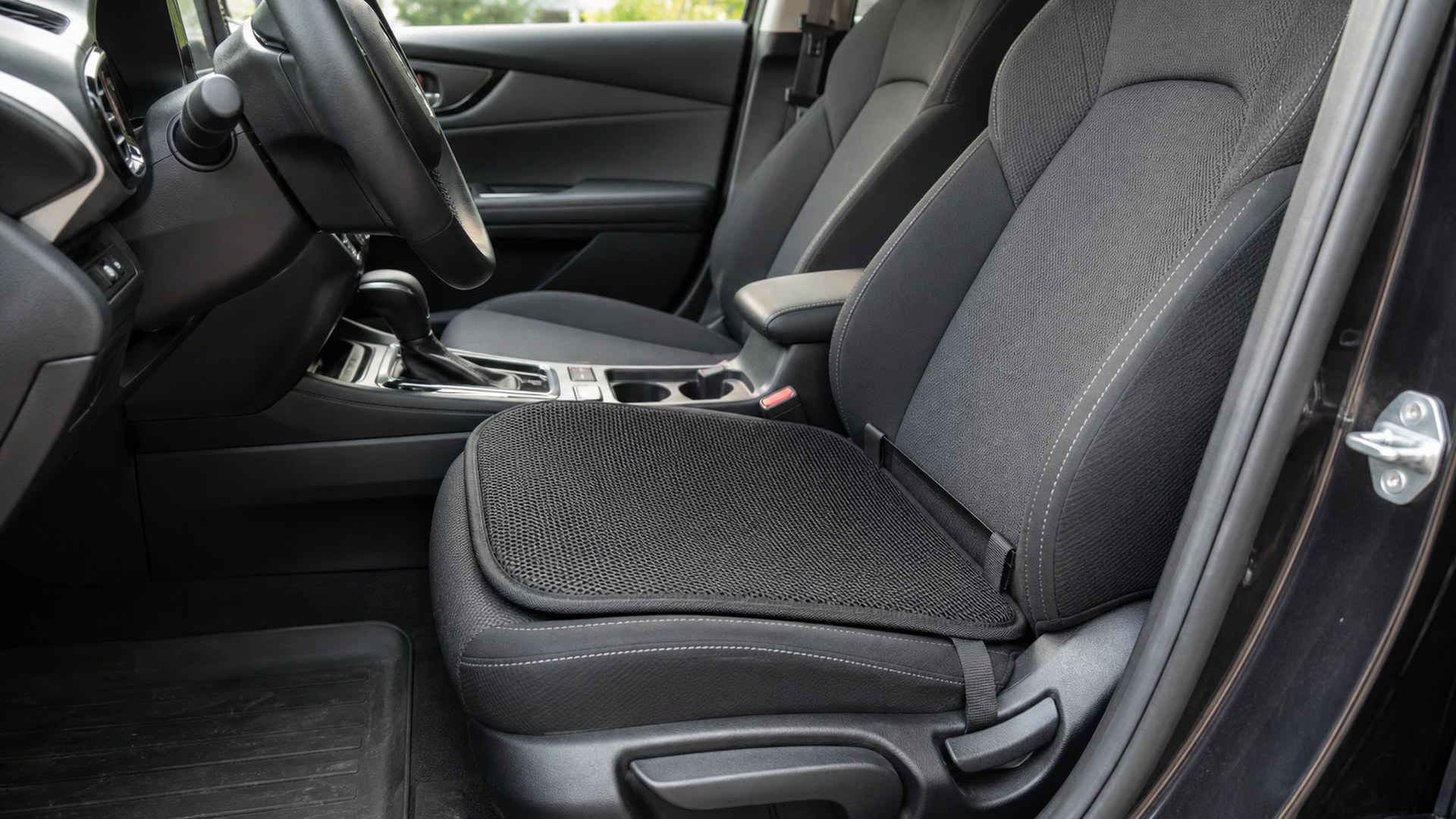 How to Choose Seat Cushions for Ride-Share and Commuter Cars