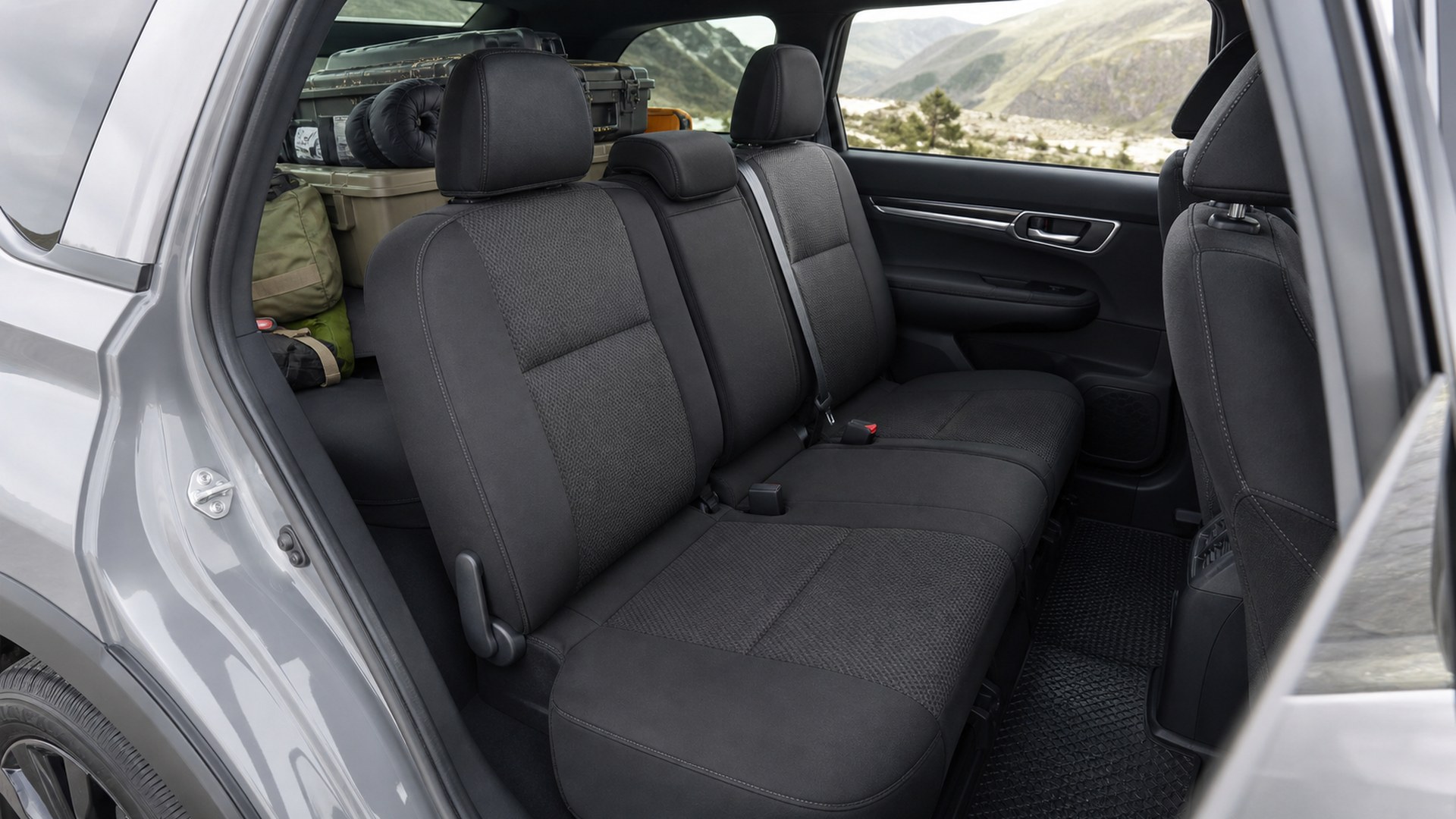 How to Choose Universal Seat Covers for Cargo and Storage Planning