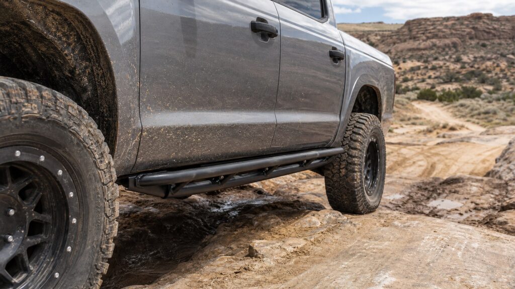 rock sliders shopping setup for rock, mud, and sand terrain with practical vehicle-focused details