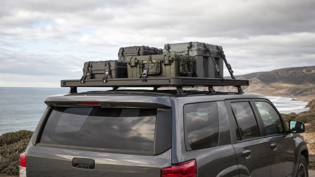 roof racks shopping setup for cargo and storage expansion with practical vehicle-focused details