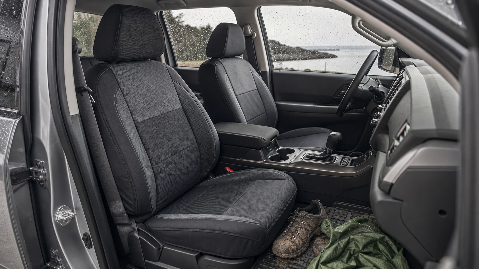 Universal Seat Covers Buying Guide for All-Weather Interior Use