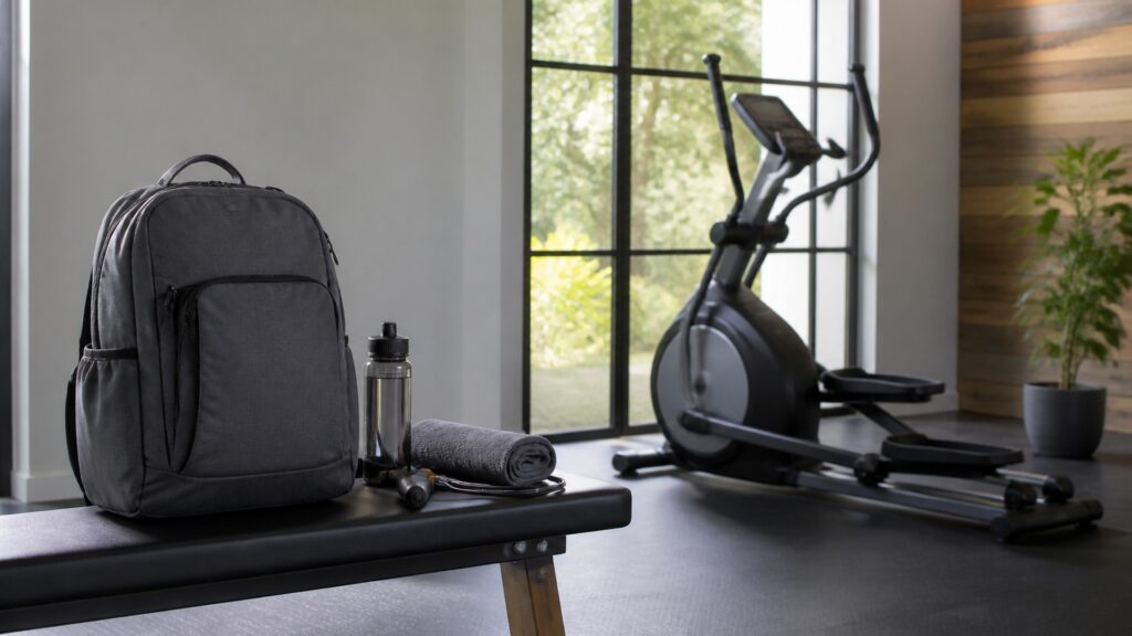 backpack gym bags explainer hero image for Review Streets