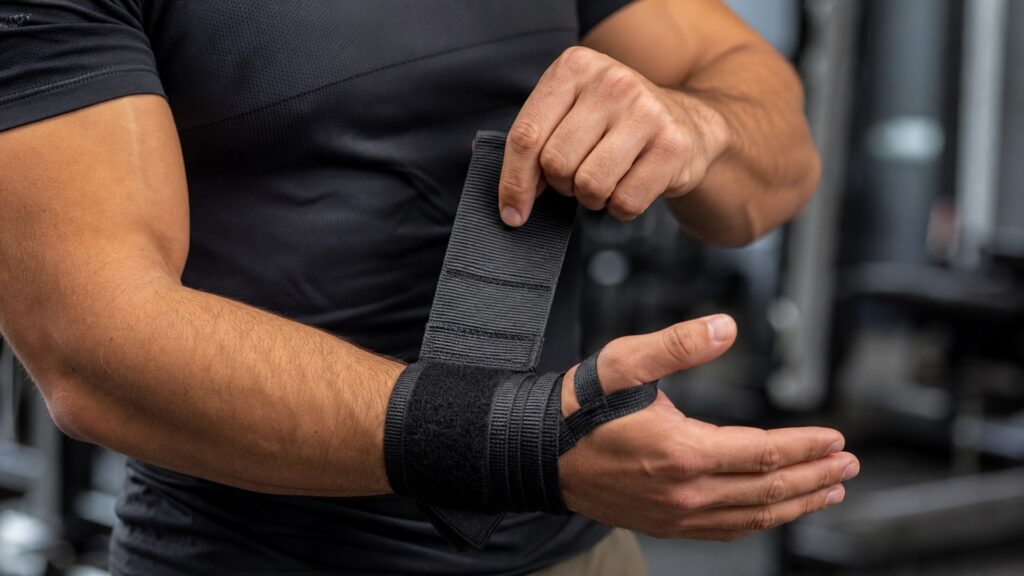 wrist wraps explainer hero image for Review Streets