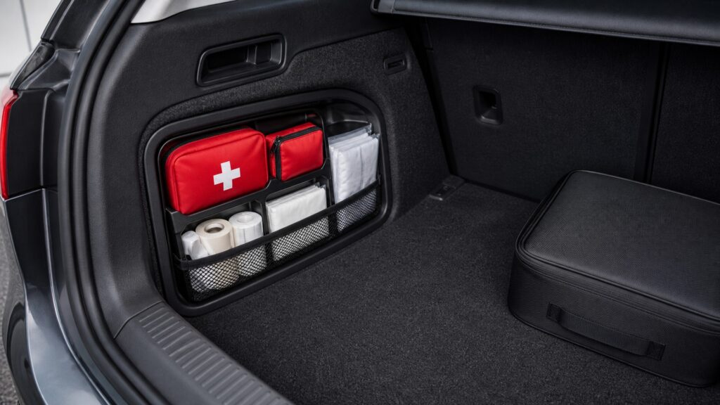 car first aid kits explainer hero image for Review Streets