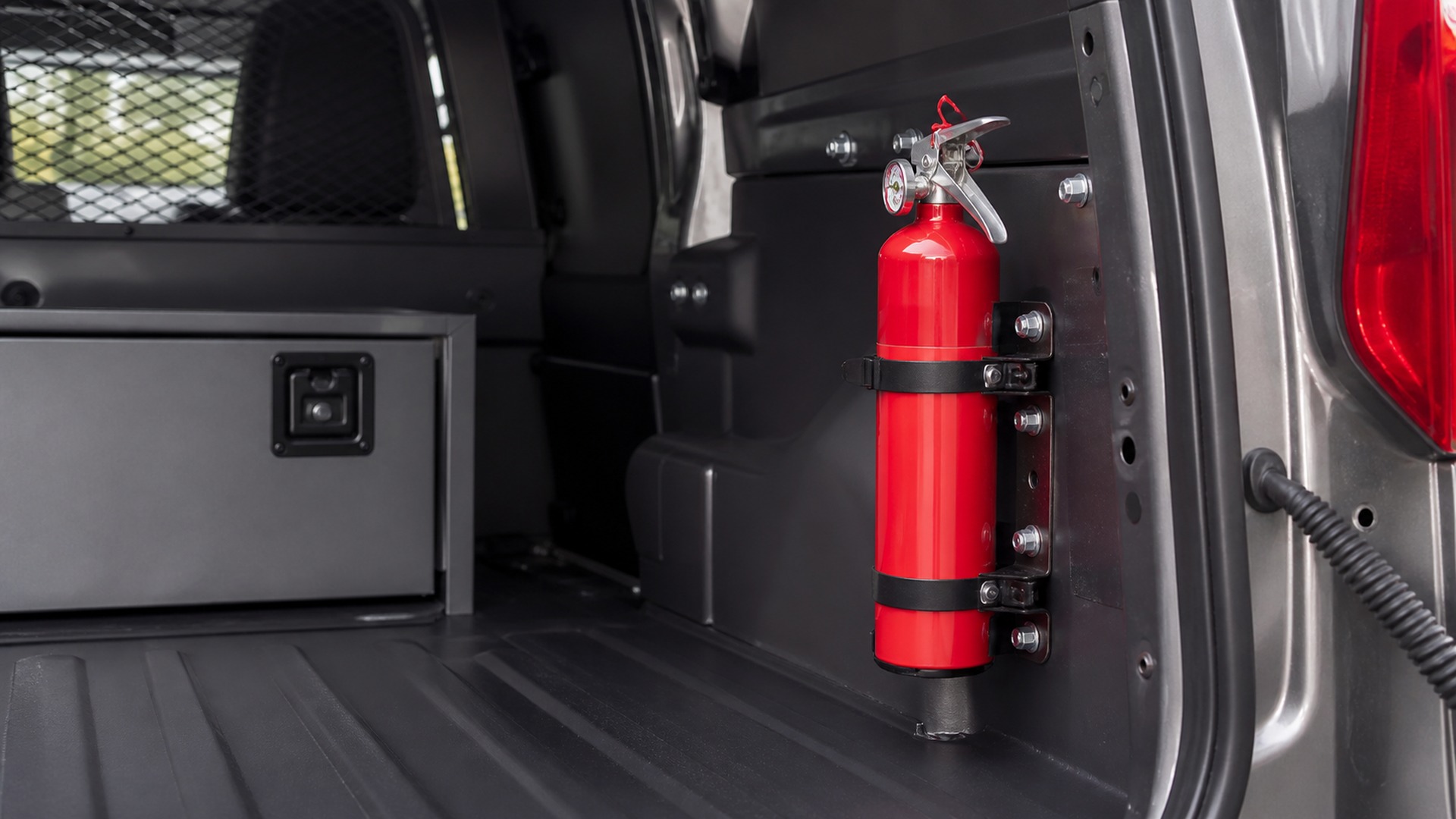 Why Fire Extinguisher Mounts Fitment Matters