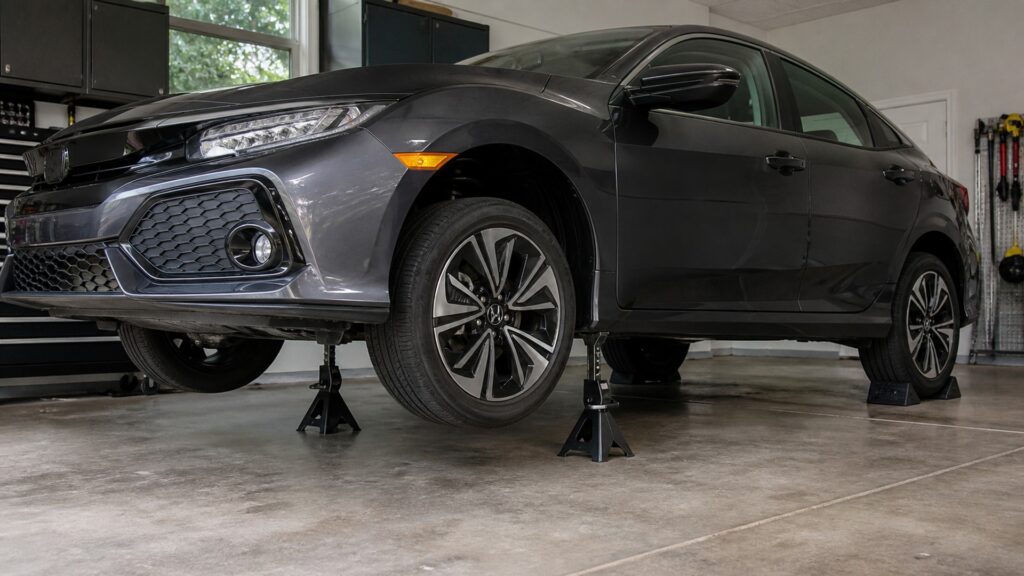 jack stands explainer hero image for Review Streets