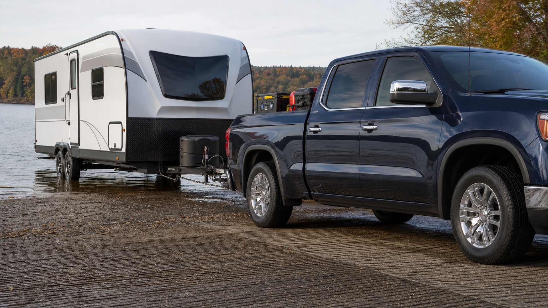 When to Use Weight Distribution Hitches Instead of Fifth Wheel Hitches