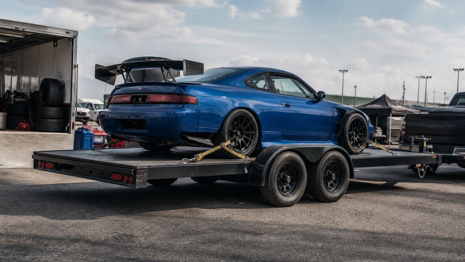 When to Use Car Hauler Trailers Instead of Dump Trailers