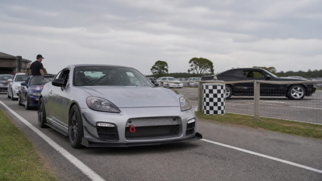 track cars explainer hero image for Review Streets