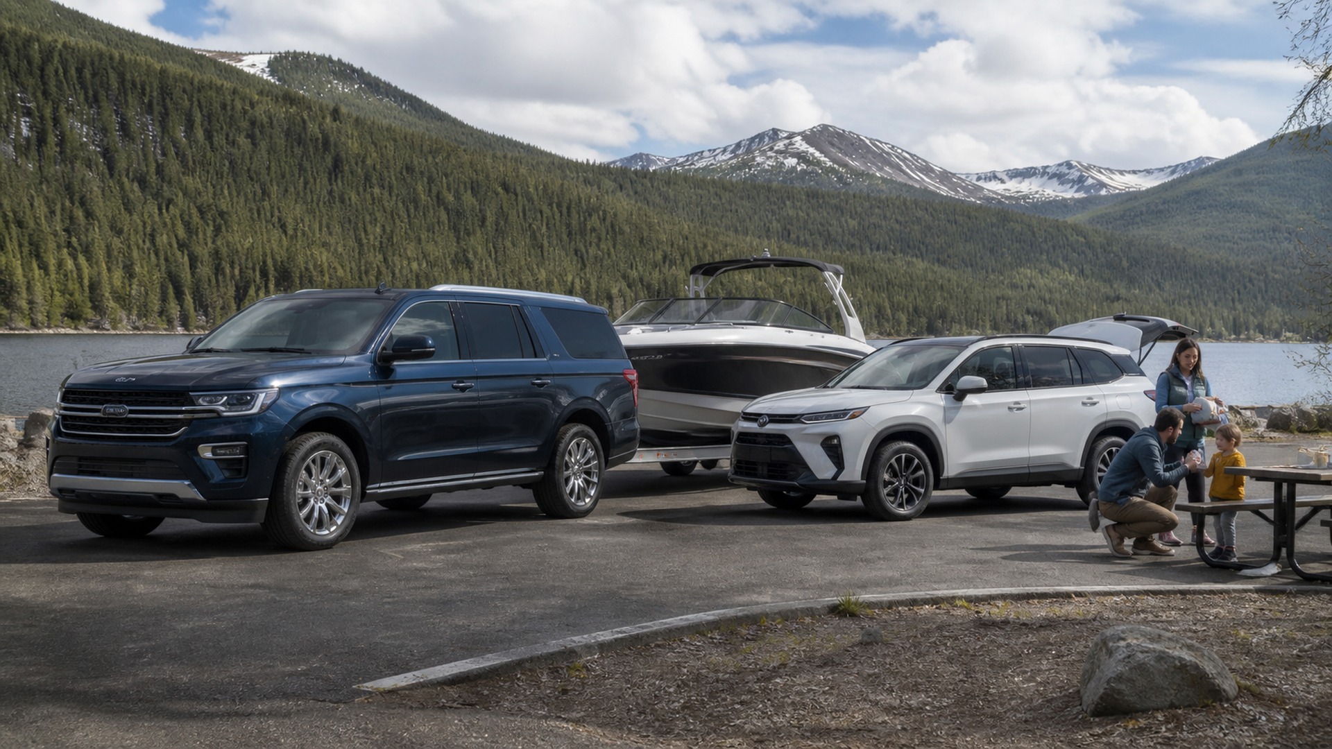 What Makes Full Size SUVs Different from Hybrid SUVs